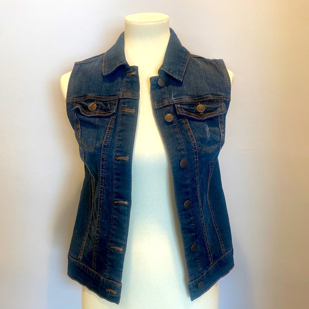 Denim Vest (M)